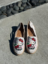 Load image into Gallery viewer, Hello kitty brown cherry (white)