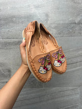 Load image into Gallery viewer, cherry hello kitty tan