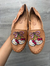 Load image into Gallery viewer, cherry hello kitty tan