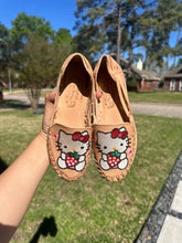 Load image into Gallery viewer, Hello kitty brown strawberry (brown)