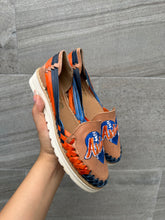 Load image into Gallery viewer, ASTROS SHOES BLUE HEART (COLORS) TAN 2
