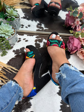 Load image into Gallery viewer, Chiapas embroidery black heel / bordado