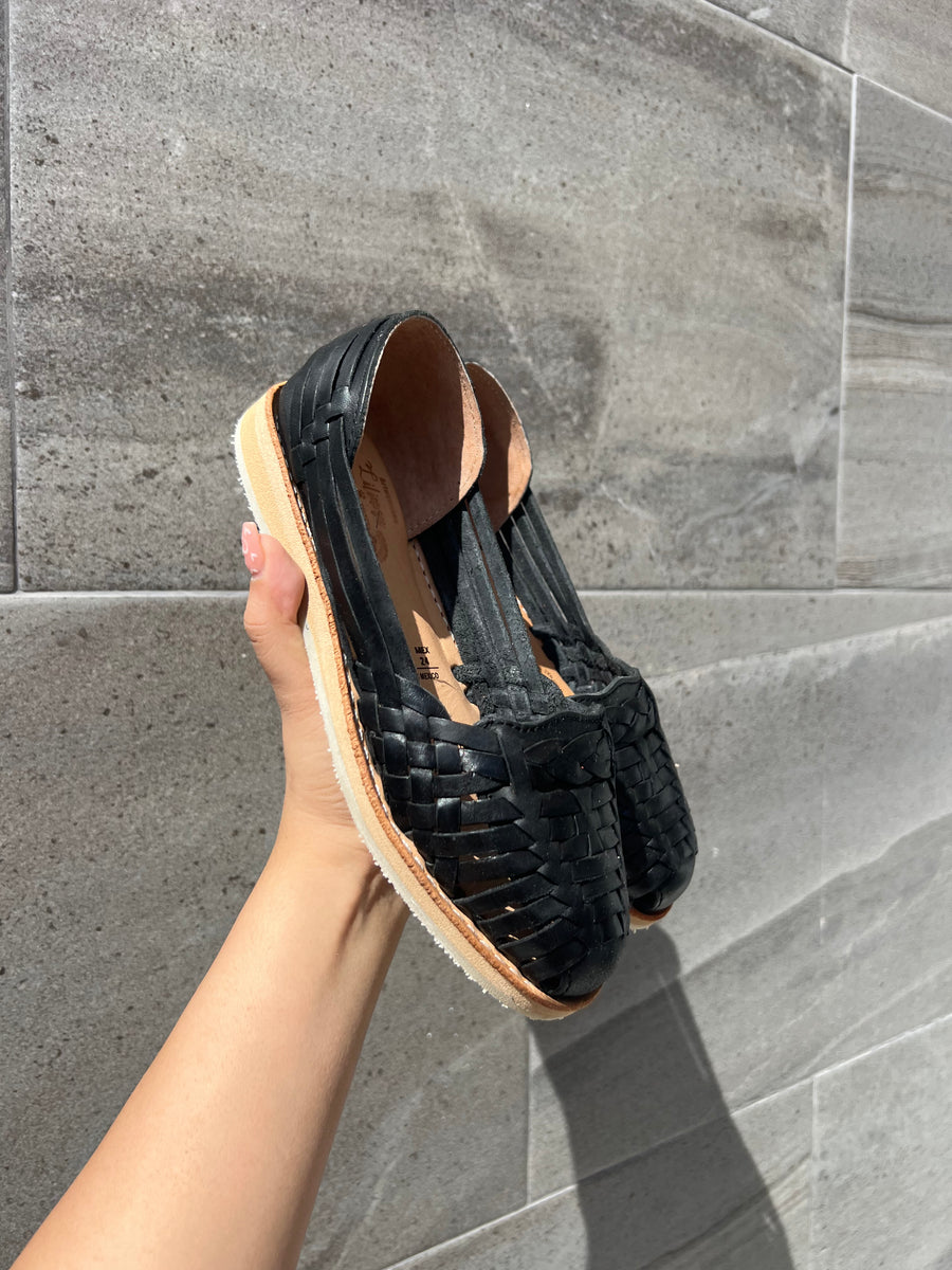 Black huaraches – artesanias liliana