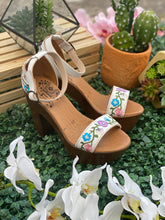 Load image into Gallery viewer, Chula Heels White
