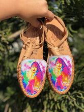 Load image into Gallery viewer, Selena Colores Lace Up