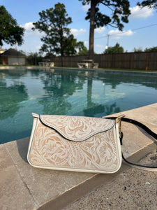 Leather bag/ Fanny pack/ crossbody/ shoulder bag
