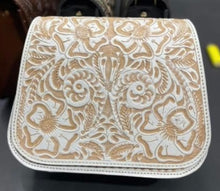 Load image into Gallery viewer, Amelia Crossbody
