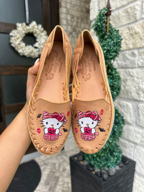 hello kitty mummy tan Halloween
