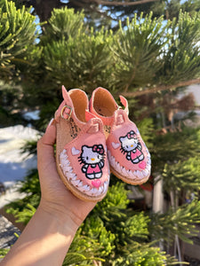 Hello kitty pink baby/kids (closed toe/ heart)