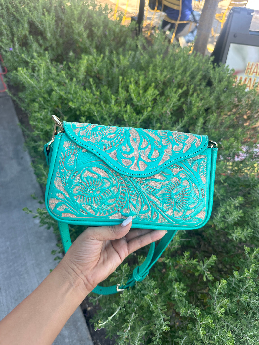 Leather bag/ Fanny pack/ crossbody/ shoulder bag