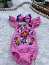 Load image into Gallery viewer, baby onesie gold outfit shoulder off (new)