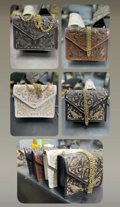 Luz Crossbody
