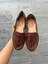Load image into Gallery viewer, mocha huaraches