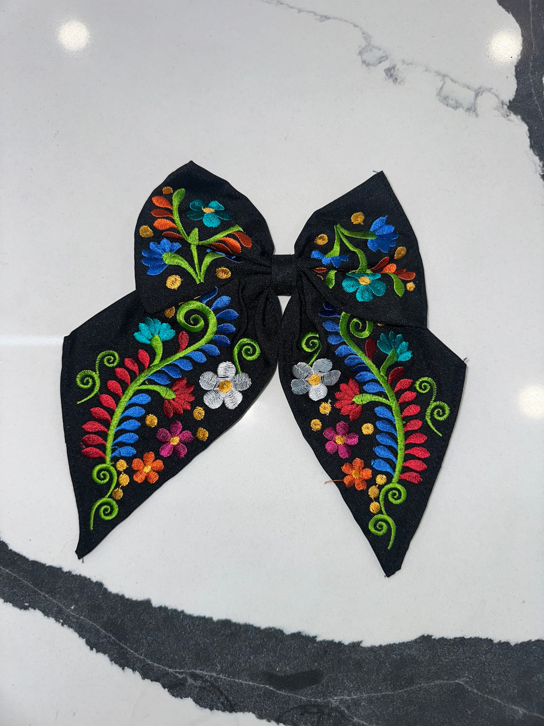 bow coquette