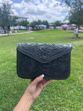 Load image into Gallery viewer, New Crossbody/fanny pack leather bag