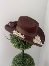 Load image into Gallery viewer, Cowgirl Tejana Brown