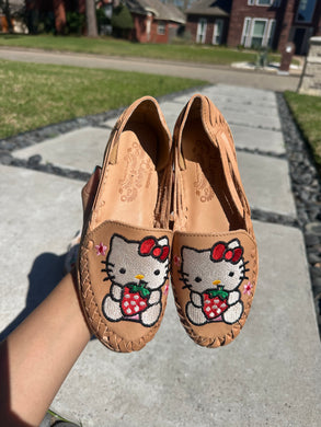 Hello kitty brown strawberry (brown)