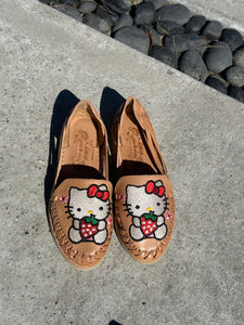 Hello kitty brown strawberry (brown)