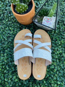 Isla sandals