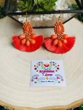 Load image into Gallery viewer, Aretes Blanca/ Earrings