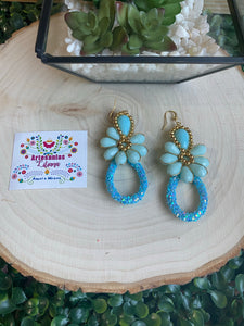 Aretes/ Earrings