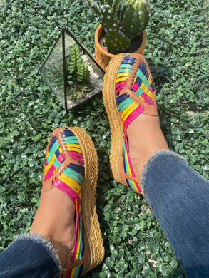 Cruz Colores Platform