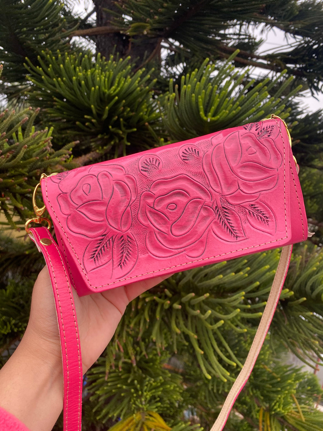 Rose Crossbody Barbie Pink