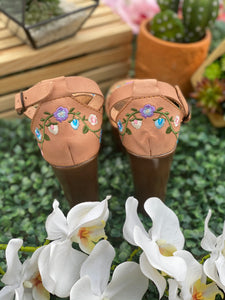 Chula Heels Tan