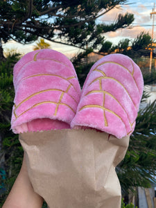 Concha Pantuflas/ Concha slippers