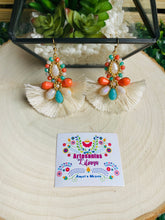 Load image into Gallery viewer, Aretes Blanca/ Earrings