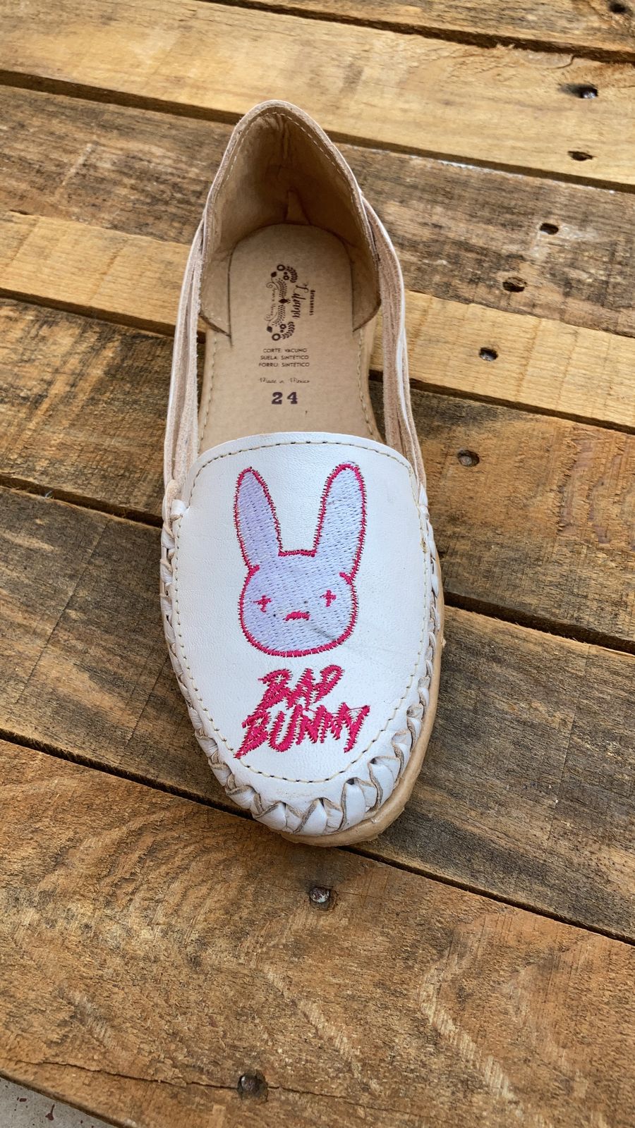 Bad bunny pink