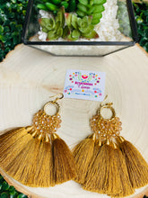 Load image into Gallery viewer, Aretes Daniella/ earrings