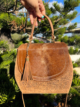 Load image into Gallery viewer, Lily cowhide handbag and crossbody