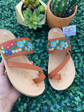 Load image into Gallery viewer, Flor Sandals