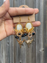 Load image into Gallery viewer, Western Earrings