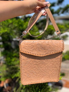 Camila Crossbody Beige