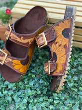 Load image into Gallery viewer, Sunflower tooled sandals