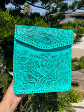 Load image into Gallery viewer, Camila Crossbody Turquoise