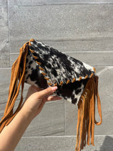 Load image into Gallery viewer, Small cowhide clutch wristlet &amp; crossbody